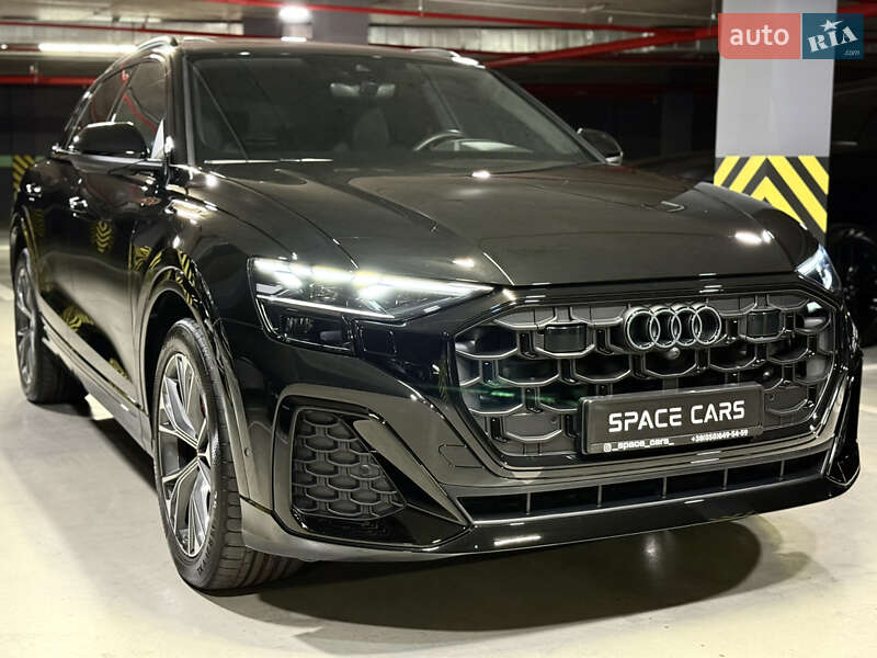 Внедорожник / Кроссовер Audi Q8 2024 в Киеве