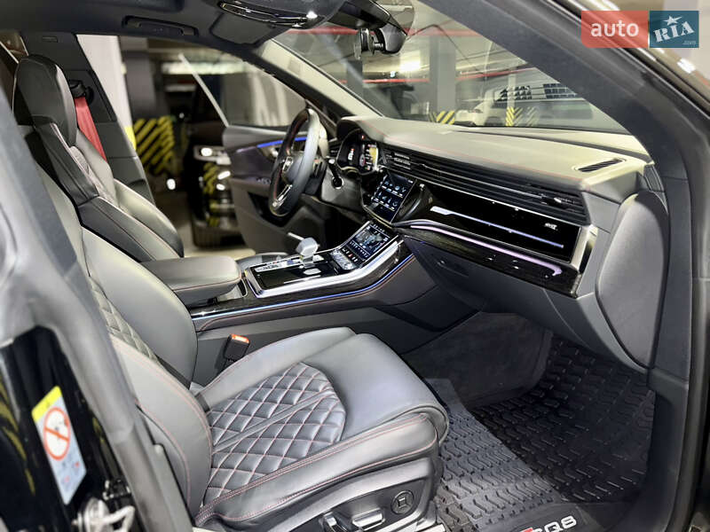 Внедорожник / Кроссовер Audi Q8 2024 в Киеве
