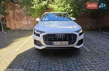 Внедорожник / Кроссовер Audi Q8 2020 в 
