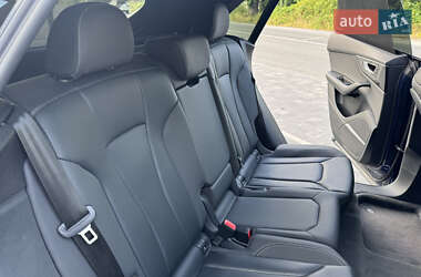 Внедорожник / Кроссовер Audi Q8 2019 в 