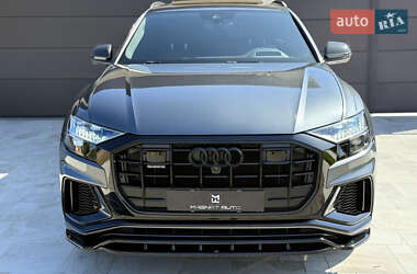 Внедорожник / Кроссовер Audi Q8 2019 в 