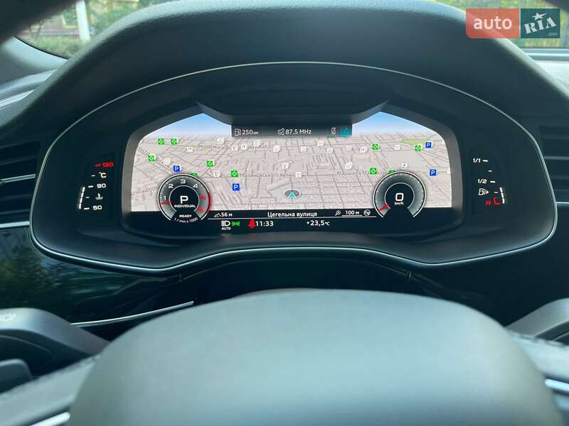 Внедорожник / Кроссовер Audi Q8 2023 в Одессе