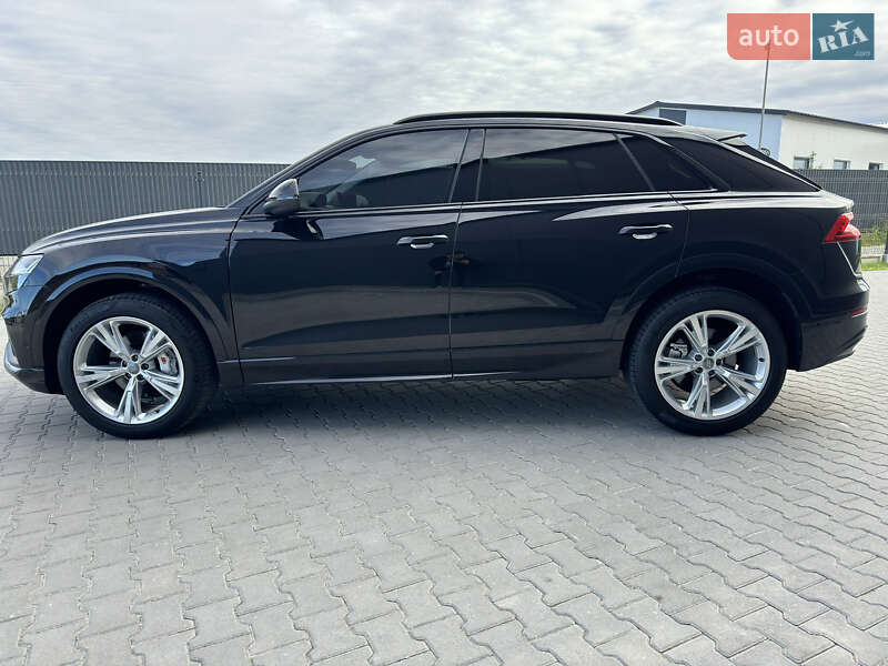 Внедорожник / Кроссовер Audi Q8 2019 в Ивано-Франковске