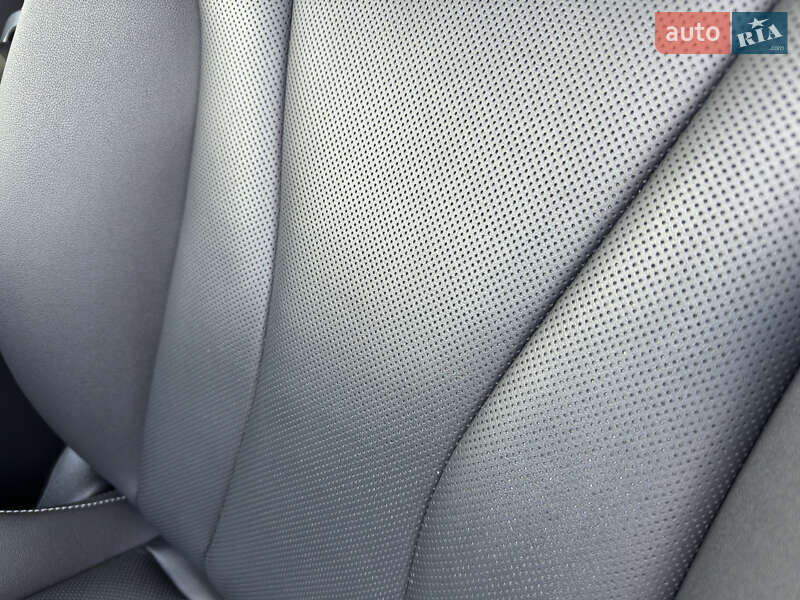 Внедорожник / Кроссовер Audi Q8 2019 в Ивано-Франковске