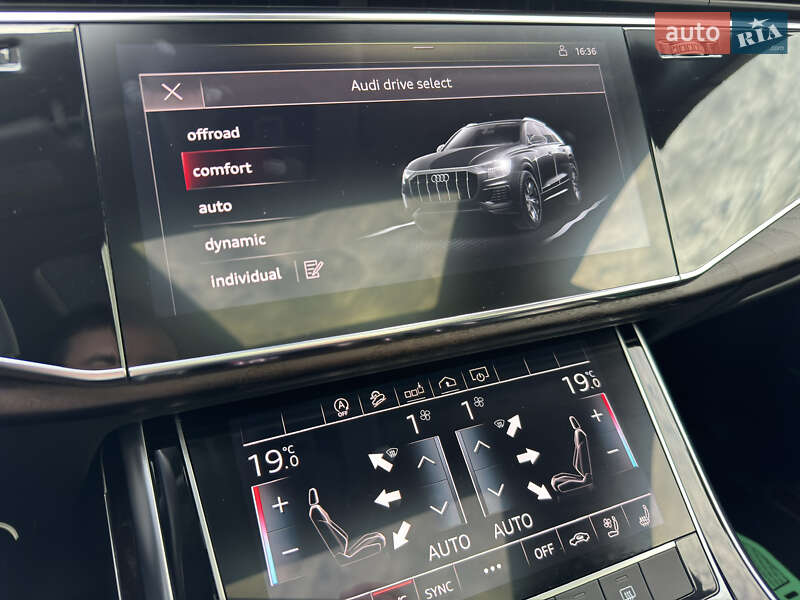 Внедорожник / Кроссовер Audi Q8 2019 в Ивано-Франковске