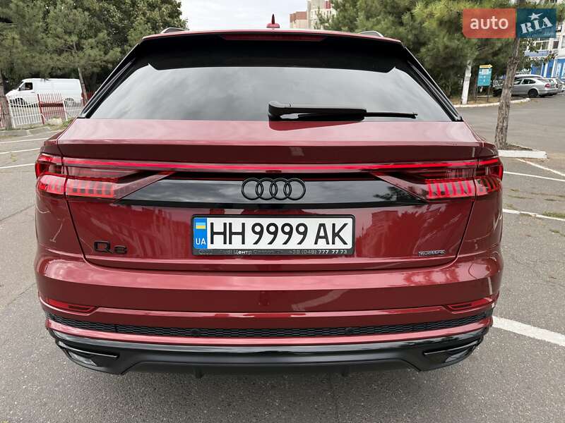 Внедорожник / Кроссовер Audi Q8 2021 в Одессе