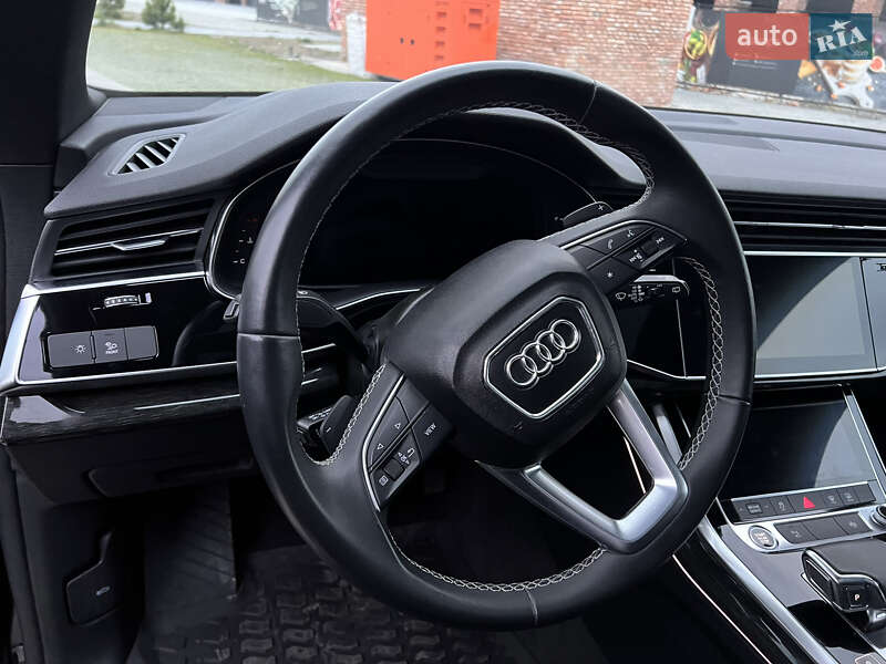 Внедорожник / Кроссовер Audi Q8 2021 в Хмельницком