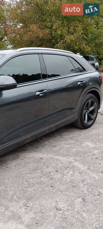 Внедорожник / Кроссовер Audi Q8 2018 в Виннице