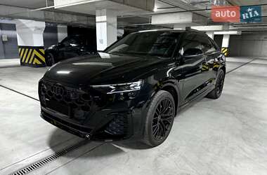 Внедорожник / Кроссовер Audi Q8 2024 в 