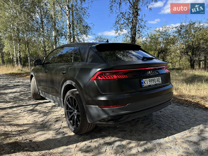 Внедорожник / Кроссовер Audi Q8 2022 в Киеве фото 15 Внедорожник / Кроссовер Audi Q8 2022 в Киеве