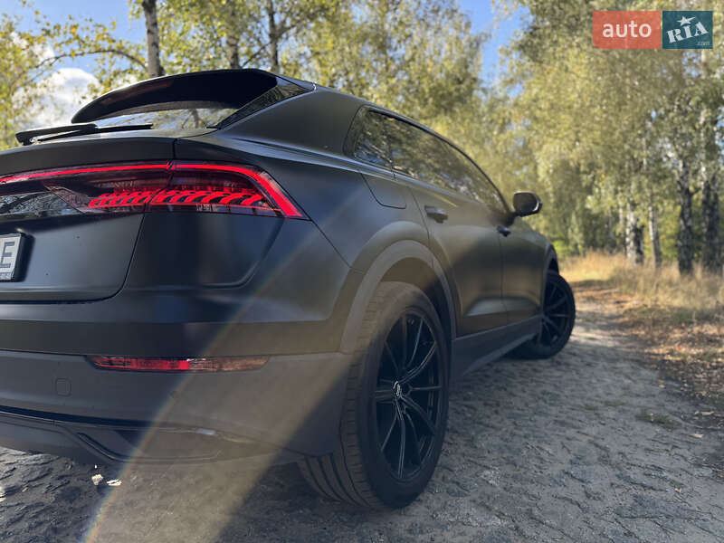 Внедорожник / Кроссовер Audi Q8 2022 в Киеве фото 22 Внедорожник / Кроссовер Audi Q8 2022 в Киеве