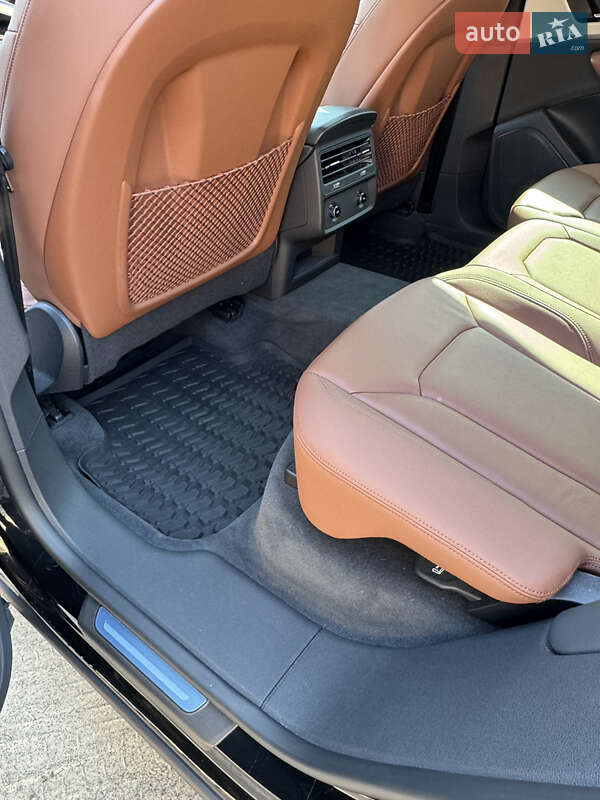 Внедорожник / Кроссовер Audi Q8 2022 в Киеве фото 45 Внедорожник / Кроссовер Audi Q8 2022 в Киеве