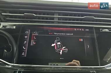 Позашляховик / Кросовер Audi Q8 2018 в 