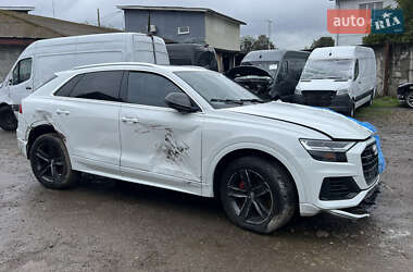 Внедорожник / Кроссовер Audi Q8 2019 в 