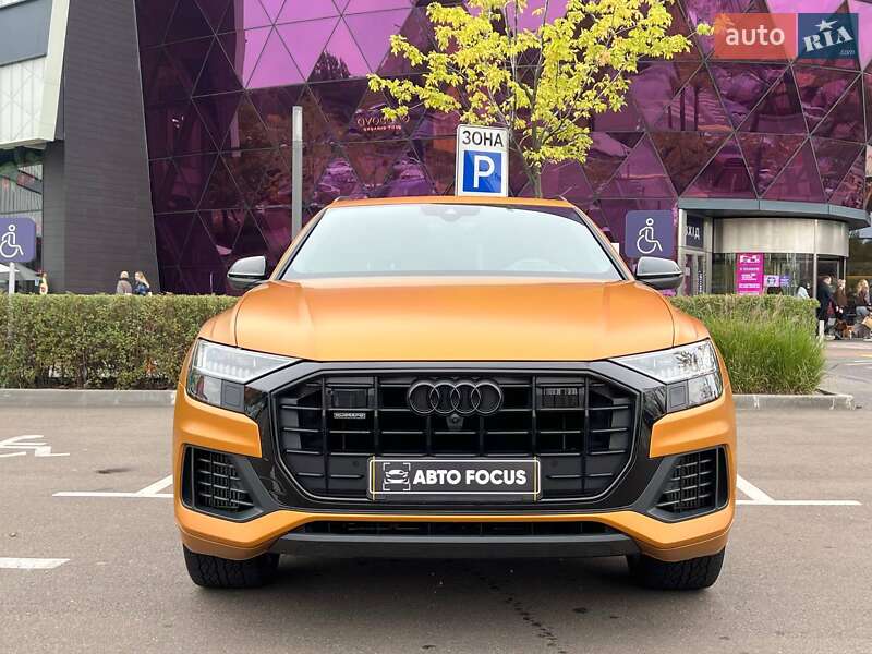 Внедорожник / Кроссовер Audi Q8 2018 в Киеве