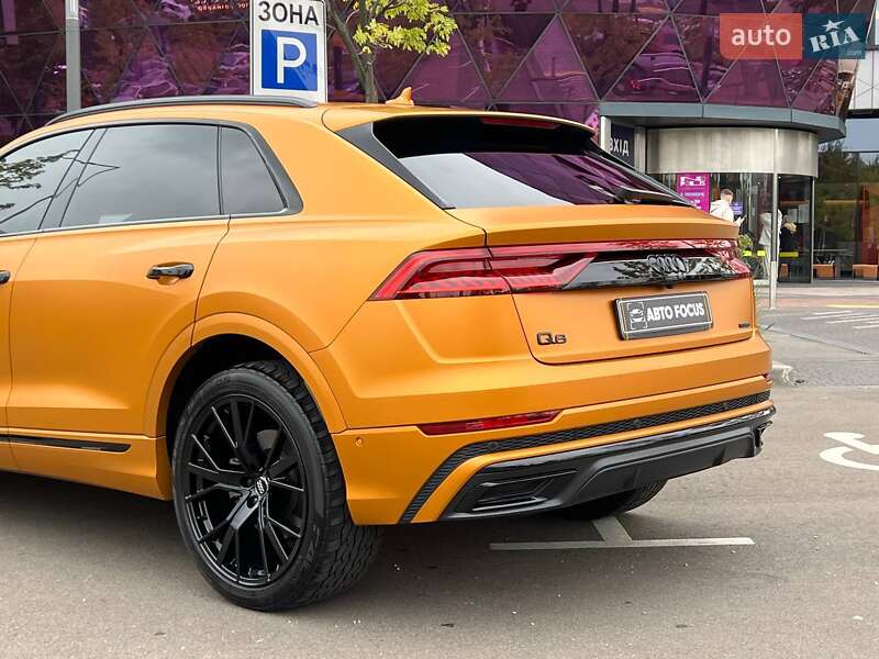 Внедорожник / Кроссовер Audi Q8 2018 в Киеве