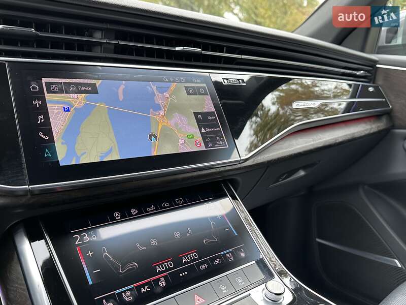 Внедорожник / Кроссовер Audi Q8 2019 в Киеве