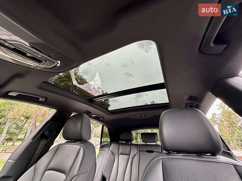 Внедорожник / Кроссовер Audi Q8 2019 в Киеве