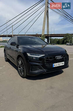 Позашляховик / Кросовер Audi Q8 2018 в Києві