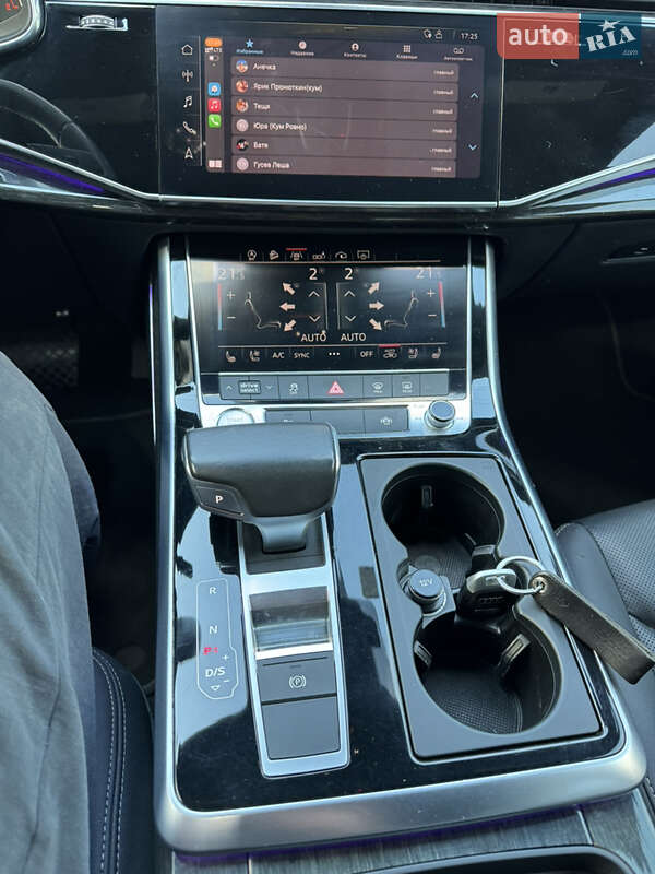 Внедорожник / Кроссовер Audi Q8 2018 в Киеве