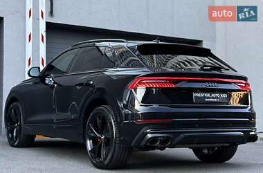 Позашляховик / Кросовер Audi Q8 2019 в 