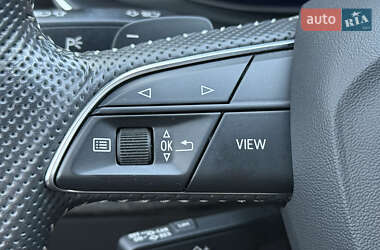 Позашляховик / Кросовер Audi Q8 2019 в 