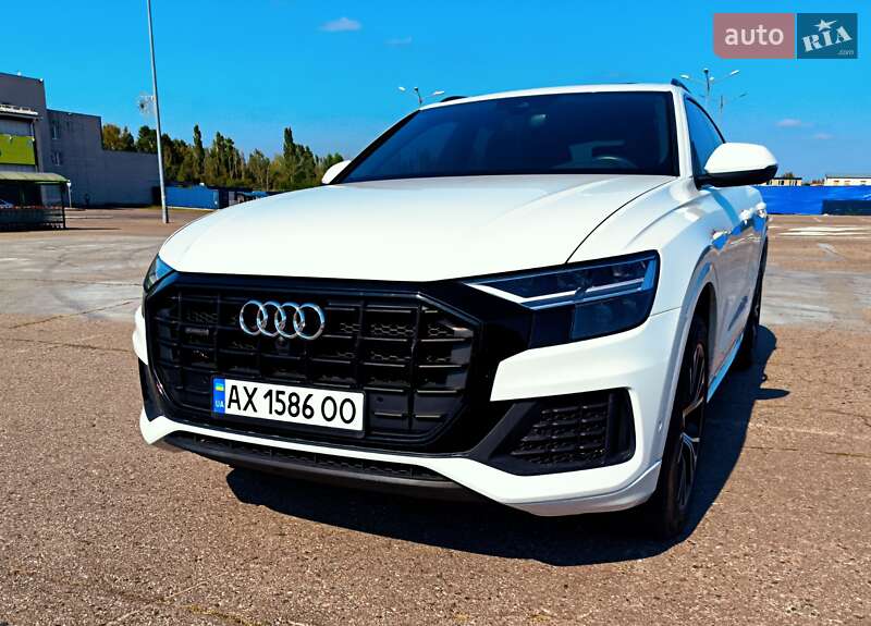 Audi Q8 2021