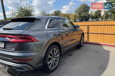 Внедорожник / Кроссовер Audi Q8 2019 в 