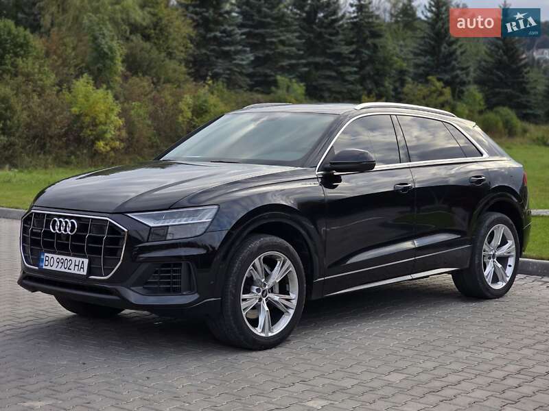 Позашляховик / Кросовер Audi Q8 2021 в Тернополі