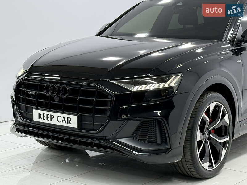 Внедорожник / Кроссовер Audi Q8 2021 в Одессе