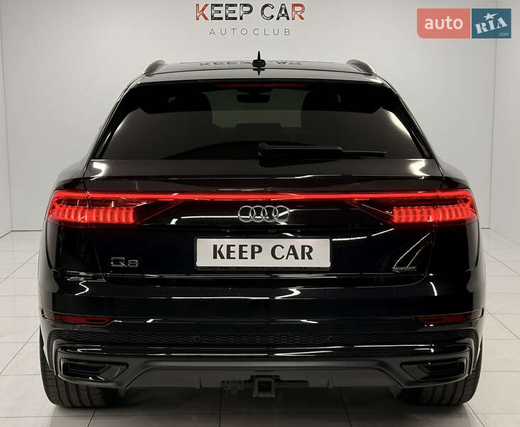 Внедорожник / Кроссовер Audi Q8 2021 в Одессе