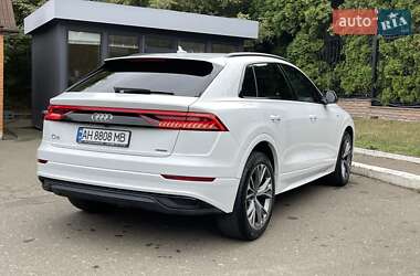 Внедорожник / Кроссовер Audi Q8 2020 в 