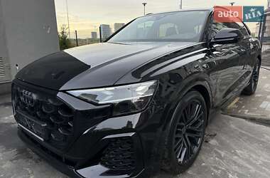Внедорожник / Кроссовер Audi Q8 2023 в 