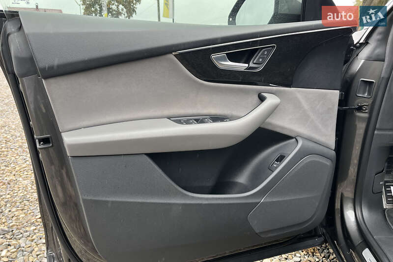 Внедорожник / Кроссовер Audi Q8 2019 в Коломые