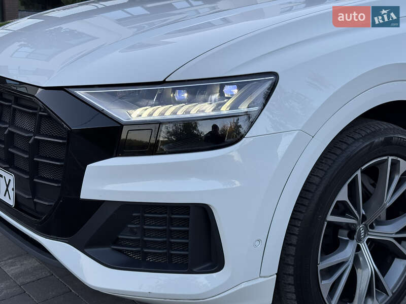 Внедорожник / Кроссовер Audi Q8 2019 в Ужгороде