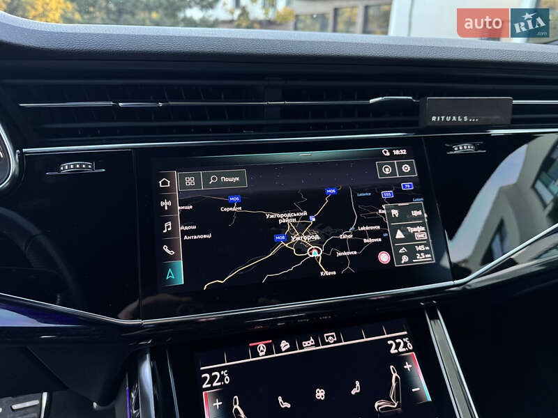 Внедорожник / Кроссовер Audi Q8 2019 в Ужгороде