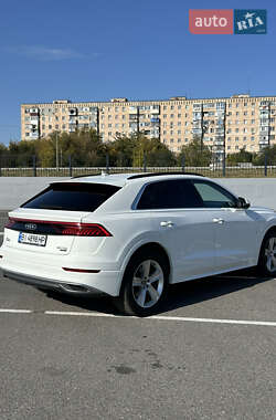 Внедорожник / Кроссовер Audi Q8 2019 в 