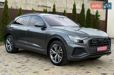 Внедорожник / Кроссовер Audi Q8 2020 в 