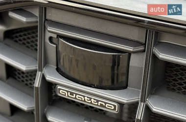 Внедорожник / Кроссовер Audi Q8 2020 в 