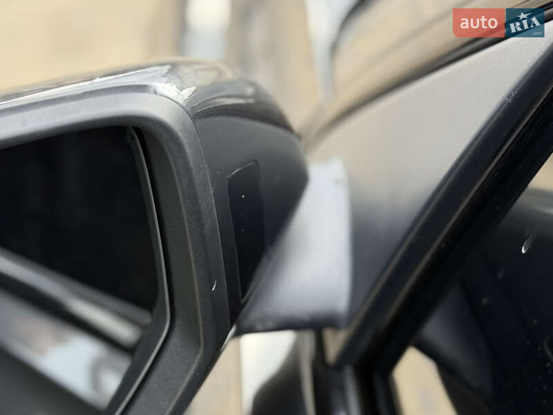 Внедорожник / Кроссовер Audi Q8 2020 в Тернополе