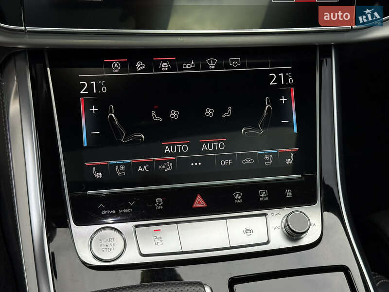 Внедорожник / Кроссовер Audi Q8 2020 в Тернополе