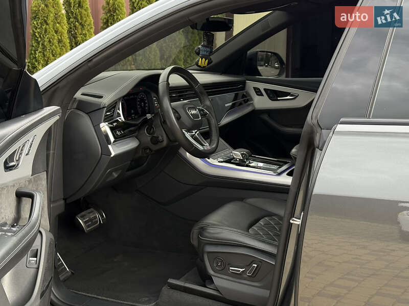 Внедорожник / Кроссовер Audi Q8 2020 в Тернополе