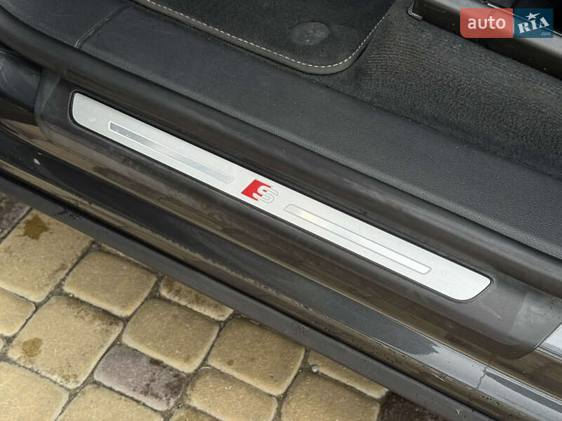 Внедорожник / Кроссовер Audi Q8 2020 в Тернополе