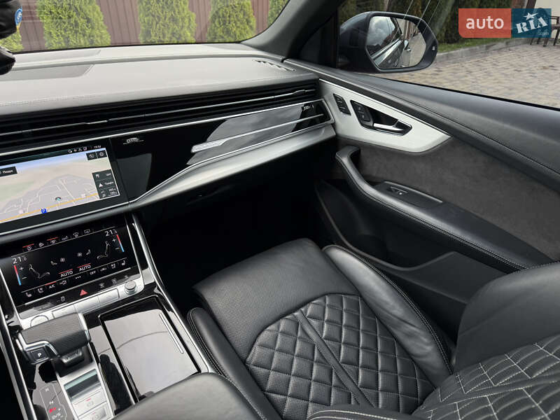 Внедорожник / Кроссовер Audi Q8 2020 в Тернополе