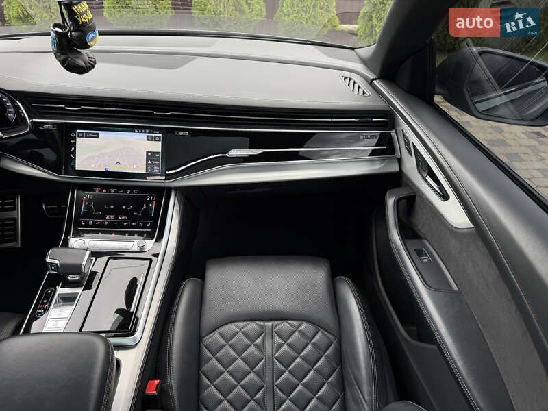 Внедорожник / Кроссовер Audi Q8 2020 в Тернополе
