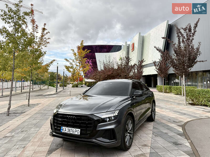Внедорожник / Кроссовер Audi Q8 2019 в Киеве