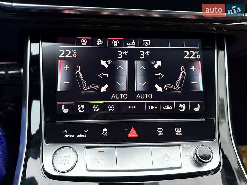 Внедорожник / Кроссовер Audi Q8 2019 в Киеве