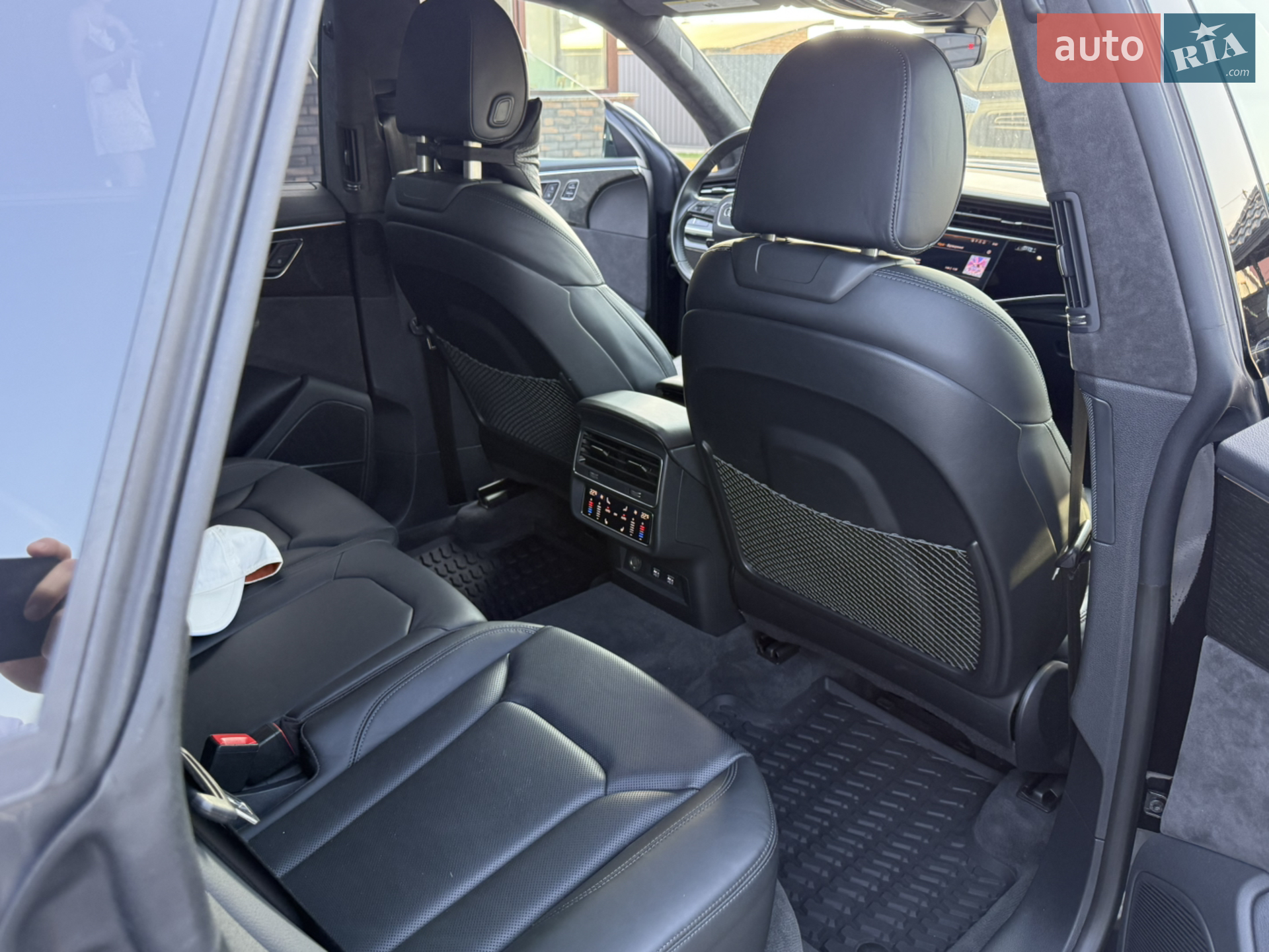 2018 Audi Q8 - мініатюра 17