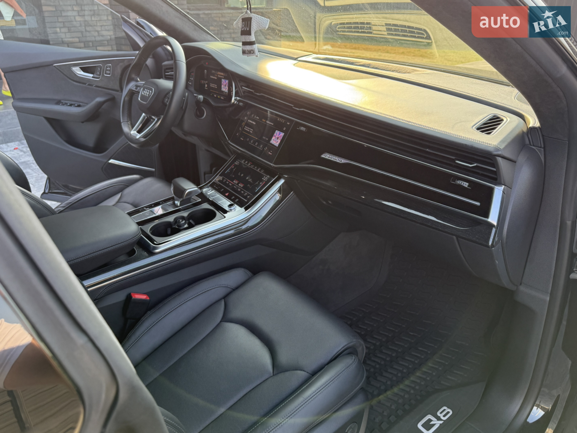 2018 Audi Q8 - мініатюра 18