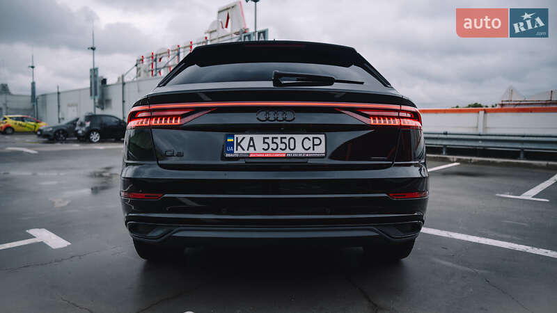 Внедорожник / Кроссовер Audi Q8 2018 в Киеве